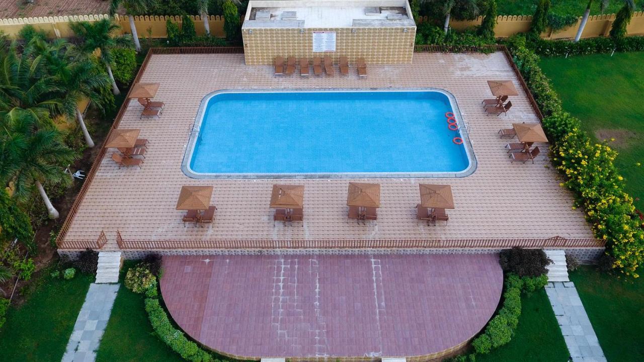 Dream Resort Bhuj Extérieur photo
